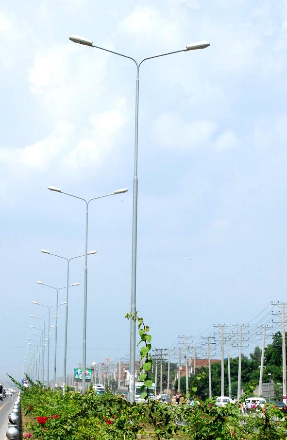 STREET LIGHTS LIGHT POLES - High quality design STREET LIGHTS